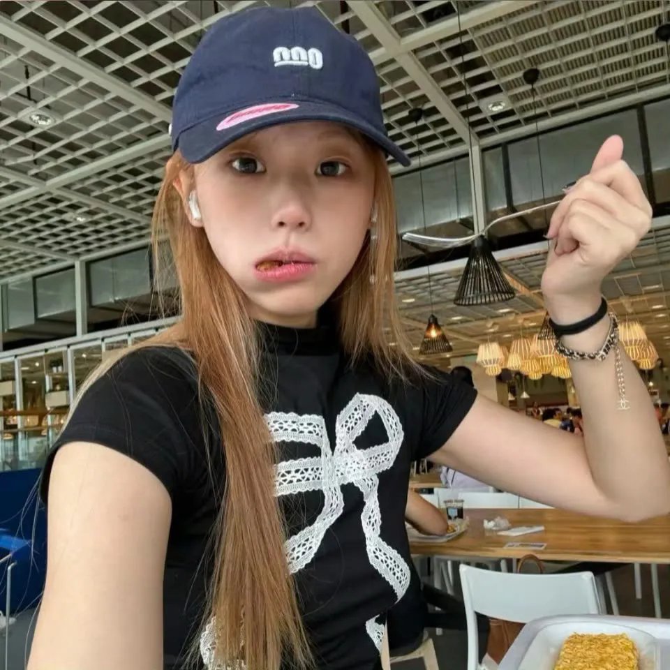 完美伴侣 封面